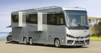 Mobiler Luxus: VARIO Perfect 1200 PLATINUM mit Hightech-Ausstattung Luxuriöses Reisemobil: VARIO Perfect 1200 PLATINUM im Fokus (Foto: VARIOmobil Fahrzeugbau GmbH)