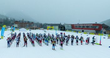 Vignette und Zielauswahl: Planung für den Skiurlaub in Österreich Weltcup-Rennen in Sölden: Skiurlaub und Spitzensport (Foto: Schladming-Dachstein.at/Hans-Peter Steiner)