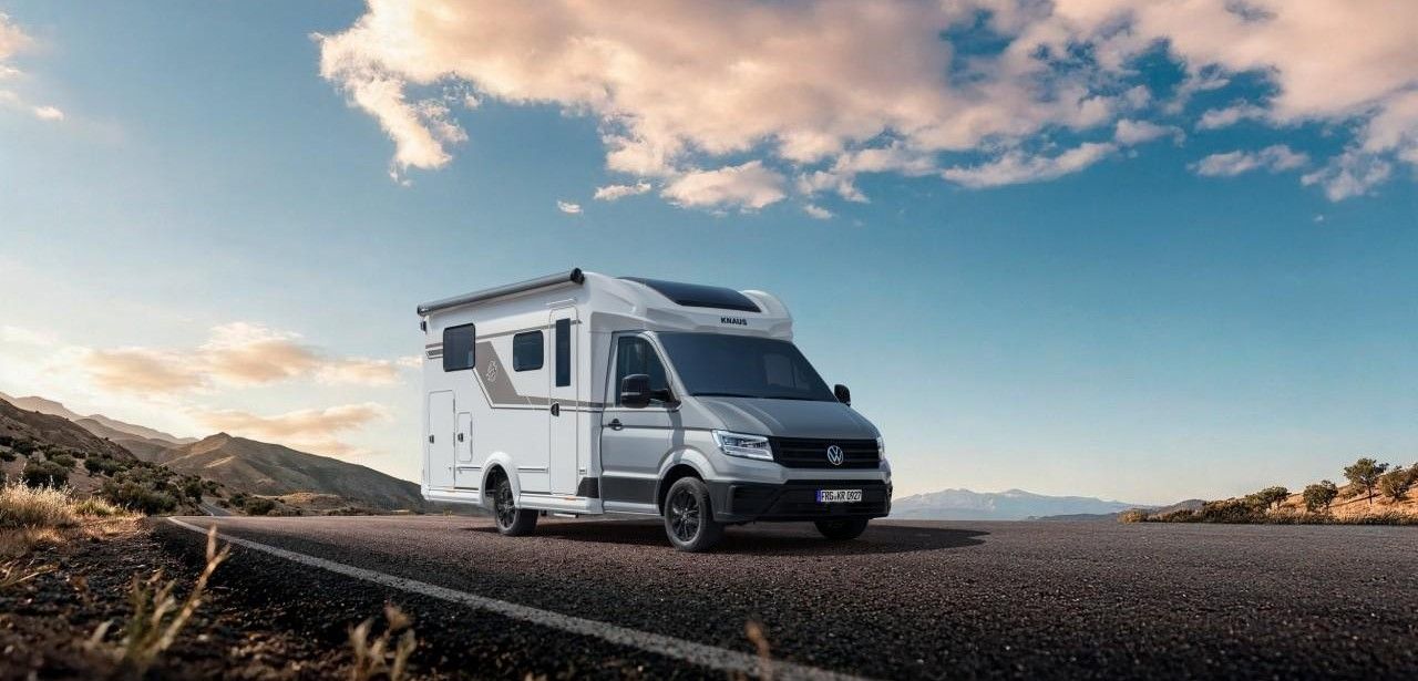 Neues Modellportfolio vereint Fahrzeug-, Heiz- und Energiesysteme für (Foto: Knaus Tabbert AG)