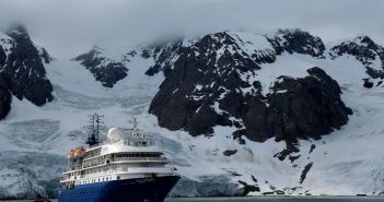 Einmalige Expeditionskreuzfahrt mit Reinhold Messner bietet unvergessliche arktische (Foto: inventia .  Reisen jenseits vom Mittelmaß)